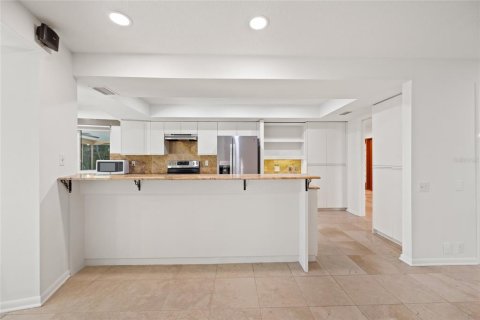 Casa en alquiler en Tampa, Florida, 4 dormitorios, 260.22 m2 № 1906748 - foto 27