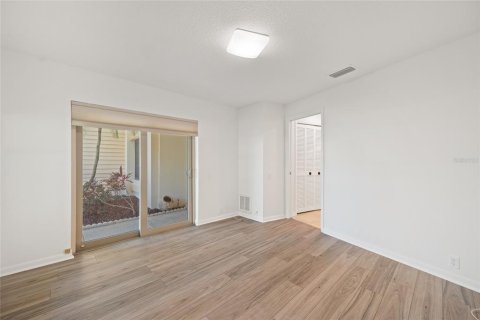 Casa en alquiler en Tampa, Florida, 4 dormitorios, 260.22 m2 № 1906748 - foto 17