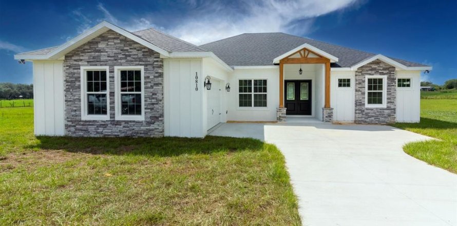 Villa ou maison à Tavares, Floride 5 chambres, 223.24 m2 № 2138816