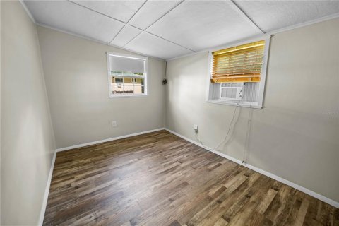 House in Kenansville, Florida 2 bedrooms, 81.75 sq.m. № 1837491 - photo 7