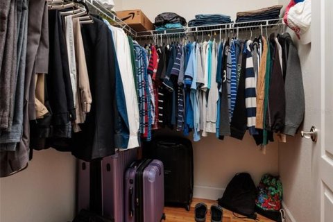 Condo in Saint Petersburg, Florida, 3 bedrooms  № 1911904 - photo 27