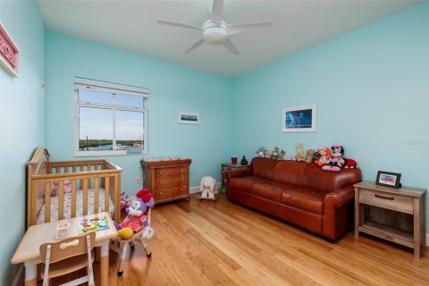 Condo in Saint Petersburg, Florida, 3 bedrooms  № 1911904 - photo 7