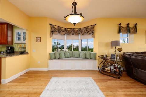 Condo in Saint Petersburg, Florida, 3 bedrooms  № 1911904 - photo 15