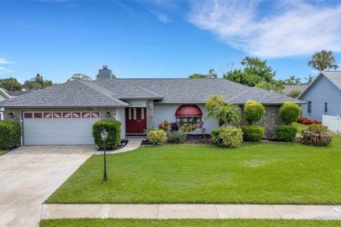 Villa ou maison à vendre à Bradenton, Floride: 3 chambres, 161.84 m2 № 1916336 - photo 1