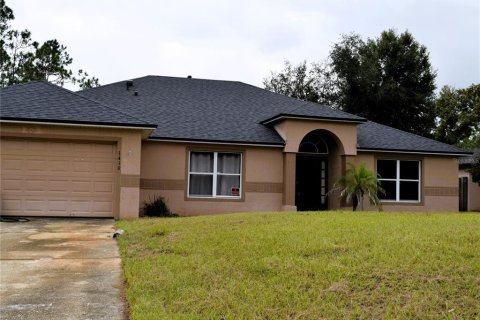 Villa ou maison à Deltona, Floride 4 chambres, 216.09 m2 № 2425831