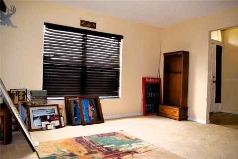Villa ou maison à vendre à Deltona, Floride: 4 chambres, 216.09 m2 № 2425831 - photo 5