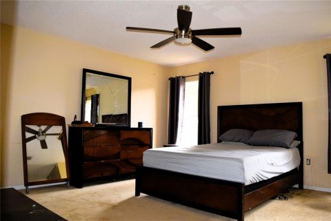 Villa ou maison à vendre à Deltona, Floride: 4 chambres, 216.09 m2 № 2425831 - photo 11