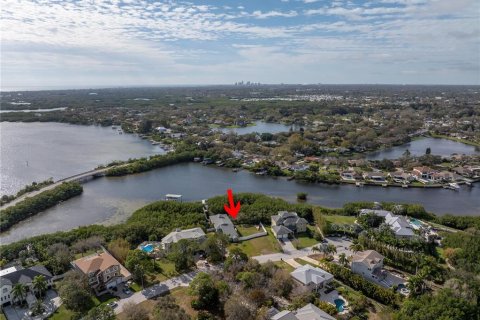 Land in Saint Petersburg, Florida № 1558196 - photo 1