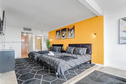 Condo in Fort Lauderdale, Florida, 2 bedrooms  № 1993198 - photo 10