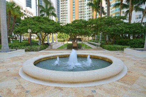 Copropriété à louer à Fort Lauderdale, Floride: 2 chambres, 100.33 m2 № 1988012 - photo 10