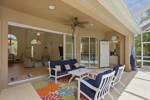 Villa ou maison à vendre à North Port, Floride: 3 chambres, 182.18 m2 № 2405660 - photo 11