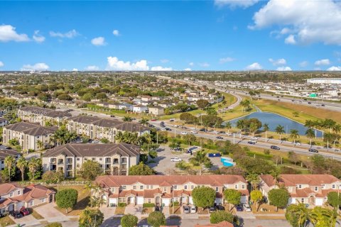 Touwnhouse à louer à Homestead, Floride: 3 chambres, 155.98 m2 № 2063075 - photo 26