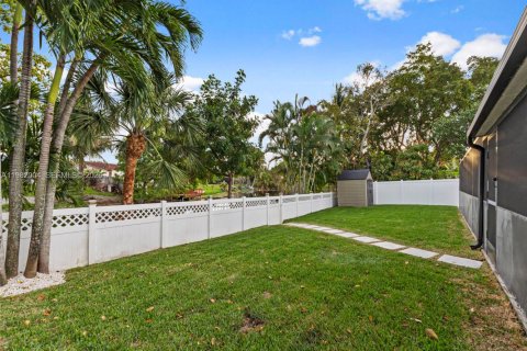 House in Fort Lauderdale, Florida 4 bedrooms, 155.33 sq.m. № 2048694 - photo 20