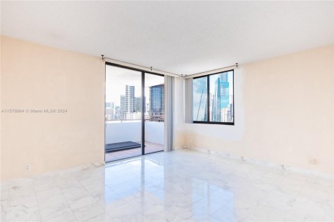 Condominio en venta en Miami, Florida, 1 dormitorio, 96.8 m2 № 1705408 - foto 25