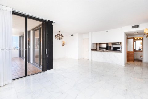 Condominio en venta en Miami, Florida, 1 dormitorio, 96.8 m2 № 1705408 - foto 4