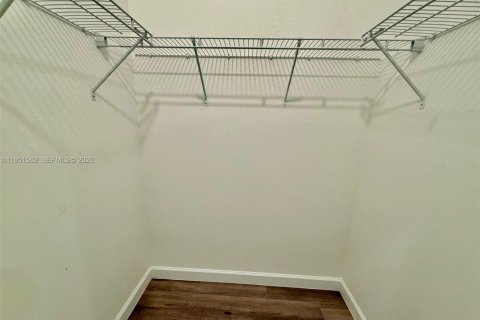 Touwnhouse à louer à Homestead, Floride: 4 chambres, 169.08 m2 № 2006260 - photo 20