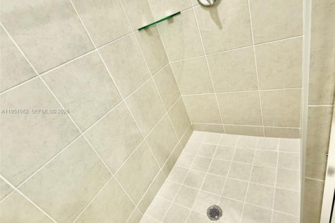 Touwnhouse à louer à Homestead, Floride: 4 chambres, 169.08 m2 № 2006260 - photo 23