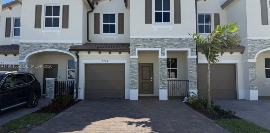 Touwnhouse à Homestead, Floride 4 chambres, 169.08 m2 № 2006260