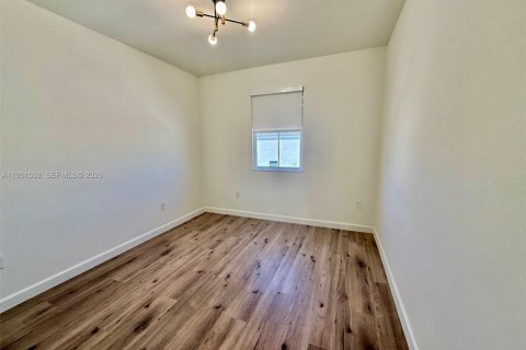 Touwnhouse à louer à Homestead, Floride: 4 chambres, 169.08 m2 № 2006260 - photo 27