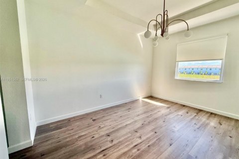 Touwnhouse à louer à Homestead, Floride: 4 chambres, 169.08 m2 № 2006260 - photo 18