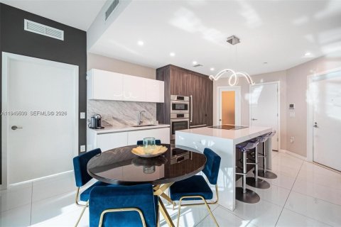 Снять в аренду кондоминиум в Майами, Флорида 2 спальни, 139.17м2, № 2005905 - фото 7