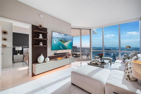 Снять в аренду кондоминиум в Майами, Флорида 2 спальни, 139.17м2, № 2005905 - фото 10