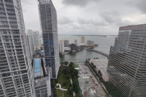 Condo in Miami, Florida, 1 bedroom  № 1956030 - photo 28