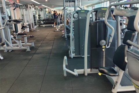 Condo in Miami, Florida, 1 bedroom  № 1956030 - photo 24