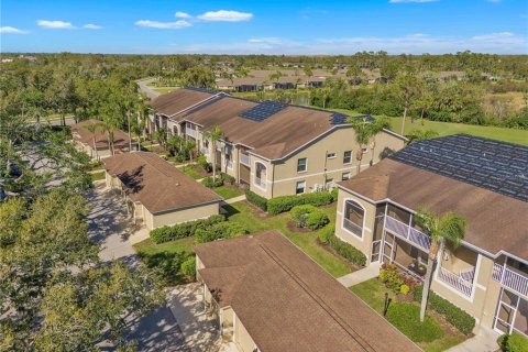 Condo in Sarasota, Florida, 2 bedrooms  № 1734967 - photo 4