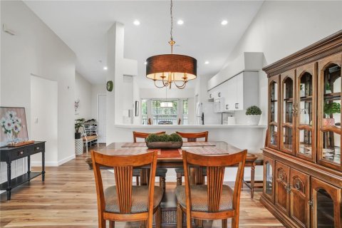 Condo in Sarasota, Florida, 2 bedrooms  № 1734967 - photo 18