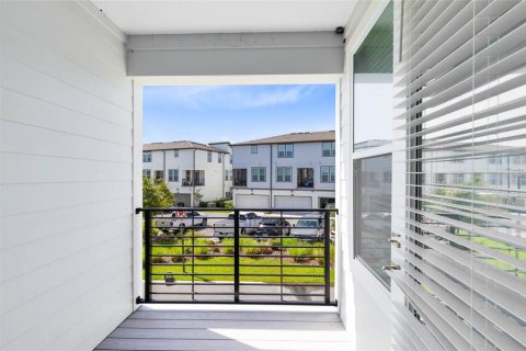 Touwnhouse à louer à Orlando, Floride: 3 chambres, 187.29 m2 № 2148220 - photo 12
