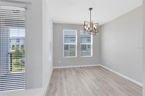 Touwnhouse à louer à Orlando, Floride: 3 chambres, 187.29 m2 № 2148220 - photo 11