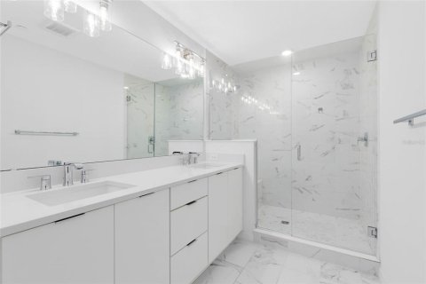 Touwnhouse à louer à Orlando, Floride: 3 chambres, 187.29 m2 № 2148220 - photo 16