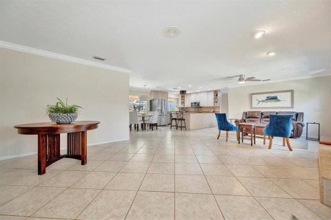 House in Palmetto, Florida 4 bedrooms, 308.06 sq.m. № 1806574 - photo 20