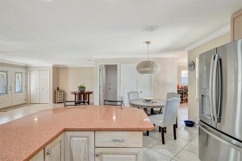 House in Palmetto, Florida 4 bedrooms, 308.06 sq.m. № 1806574 - photo 14