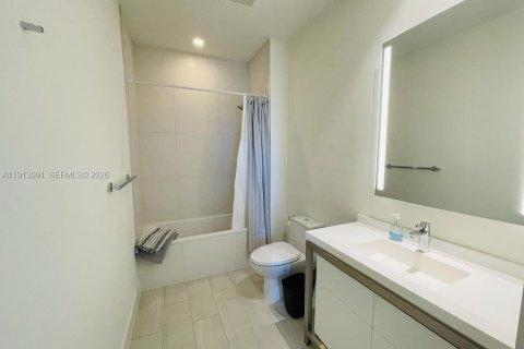 Снять в аренду кондоминиум в Санрайз, Флорида 1 спальня, 65.22м2, № 2082409 - фото 22