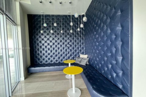 Снять в аренду кондоминиум в Санрайз, Флорида 1 спальня, 65.22м2, № 2082409 - фото 9