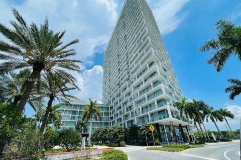 Кондоминиум с 1 спальней в Санрайз, Флорида № 2082409