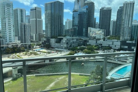 Condominio en venta en Miami, Florida, 1 dormitorio, 78.6 m2 № 2012571 - foto 24