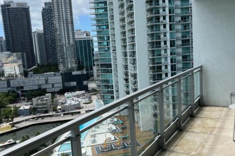 Condominio en venta en Miami, Florida, 1 dormitorio, 78.6 m2 № 2012571 - foto 25