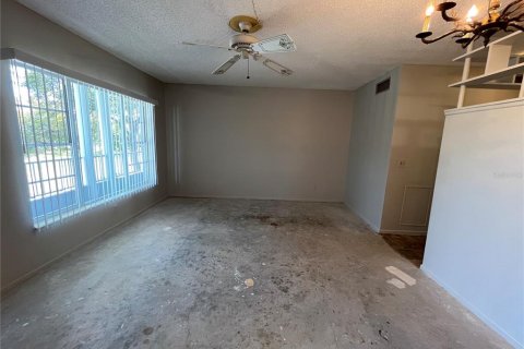 Condo in Clearwater, Florida, 1 bedroom  № 1535632 - photo 4