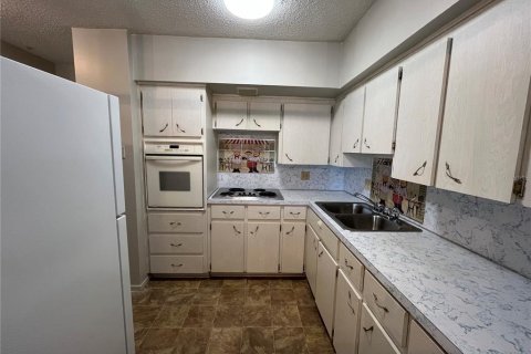 Condo in Clearwater, Florida, 1 bedroom  № 1535632 - photo 5