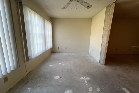Condo in Clearwater, Florida, 1 bedroom  № 1535632 - photo 13