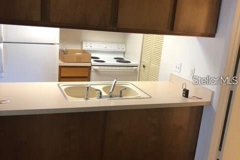 Condo in Tampa, Florida, 1 bedroom  № 2231542 - photo 3