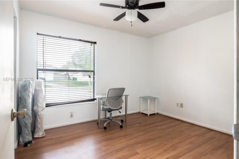 Купить виллу или дом в Майами, Флорида 3 спальни, 140.1м2, № 1986402 - фото 22