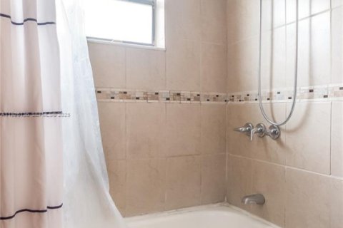 Купить виллу или дом в Майами, Флорида 3 спальни, 140.1м2, № 1986402 - фото 19