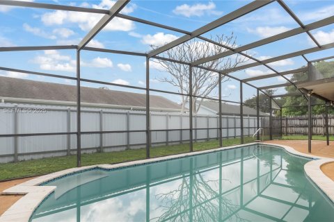 Купить виллу или дом в Майами, Флорида 3 спальни, 140.1м2, № 1986402 - фото 28