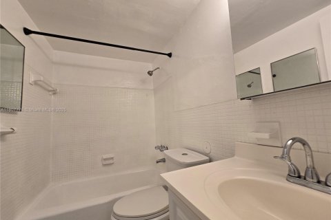 Condominio en venta en Miami Beach, Florida, 1 dormitorio, 43.2 m2 № 1752658 - foto 7