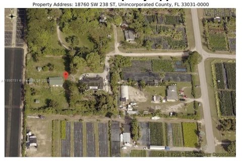 House in Homestead, Florida 4 bedrooms, 276.11 sq.m. № 2058471 - photo 28