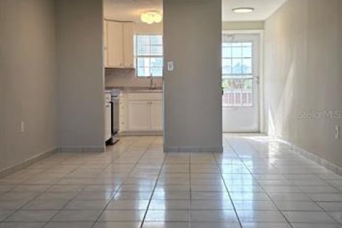 Copropriété à louer à New Port Richey, Floride: 2 chambres, 73.58 m2 № 2419819 - photo 14